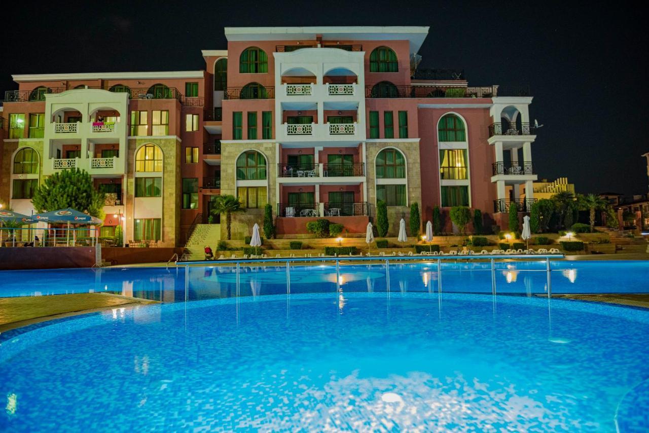 Menada Sveti Vlas Apartments Экстерьер фото